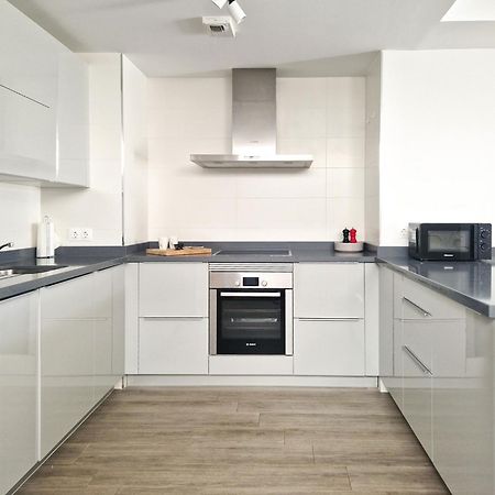 Luxury Ground Floor Apt - 300 M To Cabopino Golf Marbella Buitenkant foto