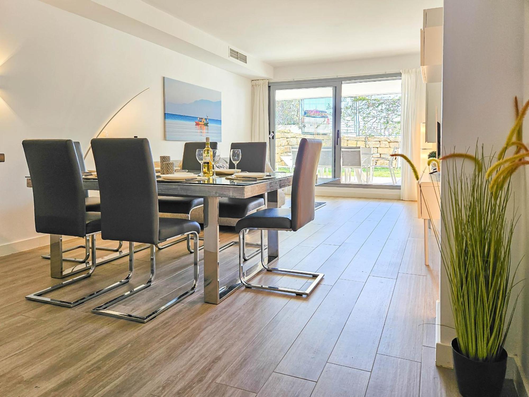 Luxury Ground Floor Apt - 300 M To Cabopino Golf Marbella Buitenkant foto