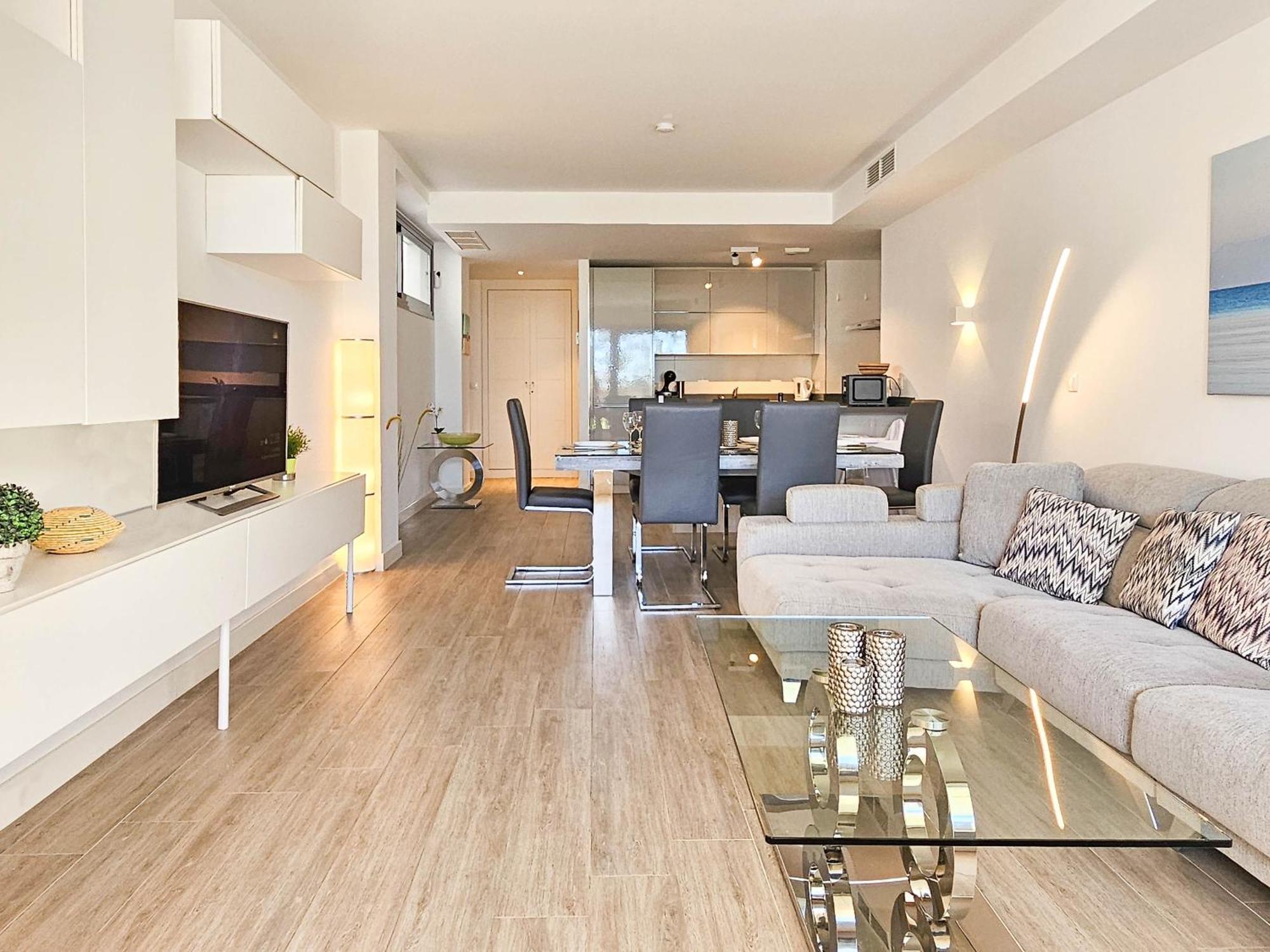 Luxury Ground Floor Apt - 300 M To Cabopino Golf Marbella Buitenkant foto