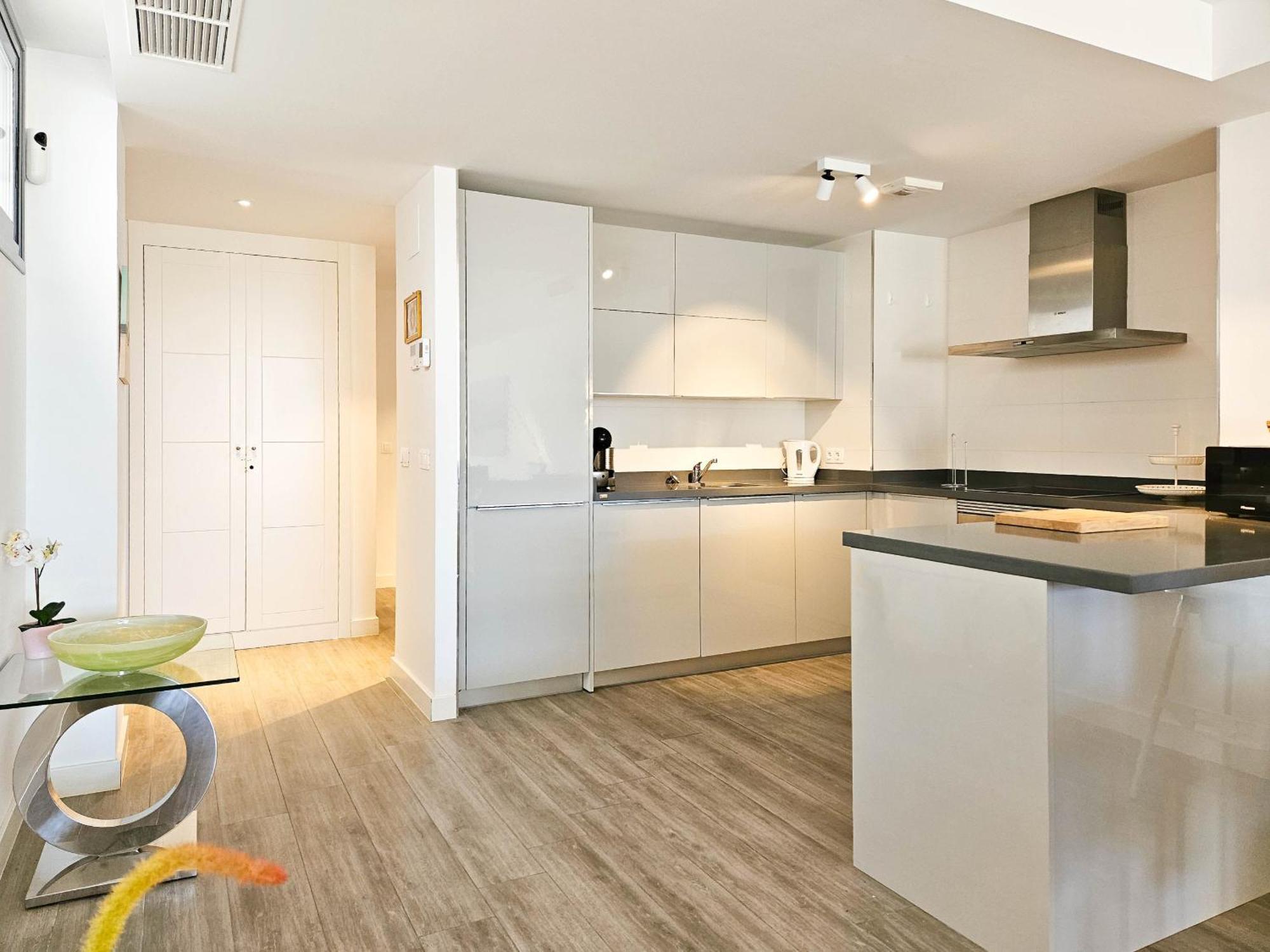 Luxury Ground Floor Apt - 300 M To Cabopino Golf Marbella Buitenkant foto