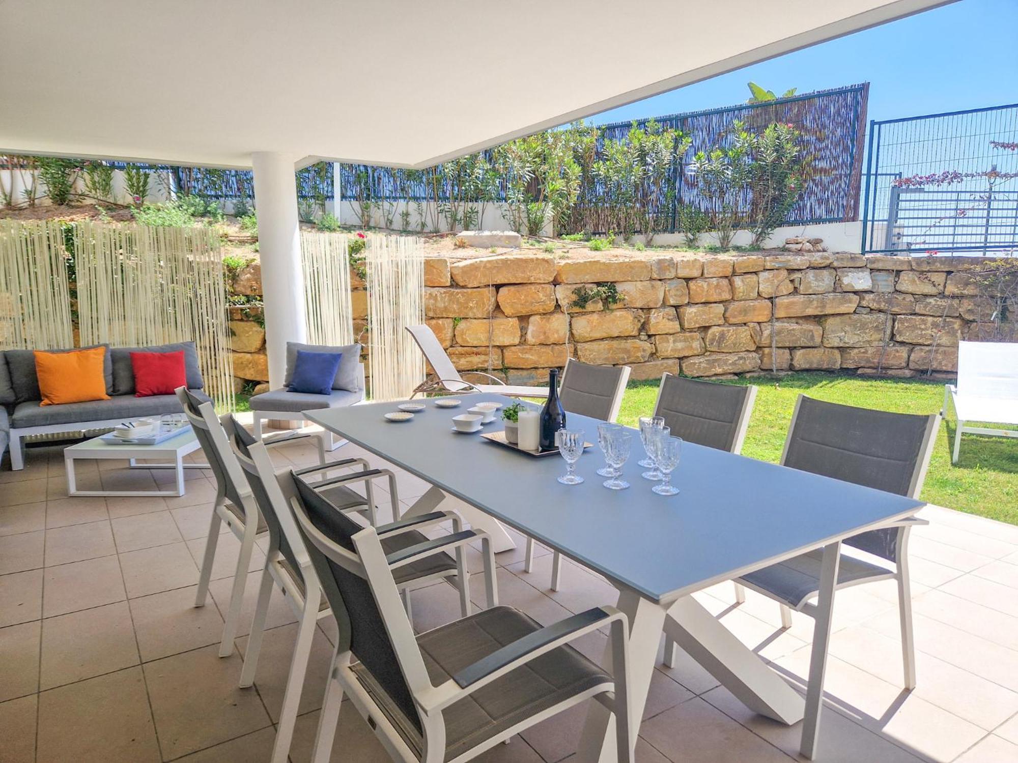 Luxury Ground Floor Apt - 300 M To Cabopino Golf Marbella Buitenkant foto