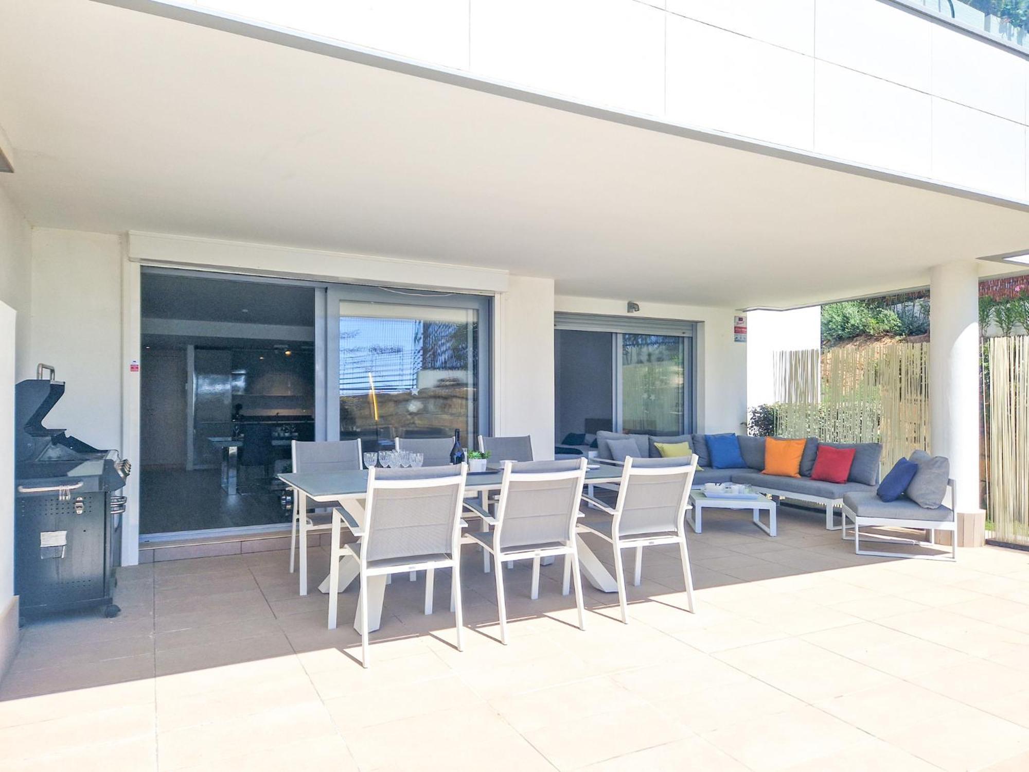 Luxury Ground Floor Apt - 300 M To Cabopino Golf Marbella Buitenkant foto
