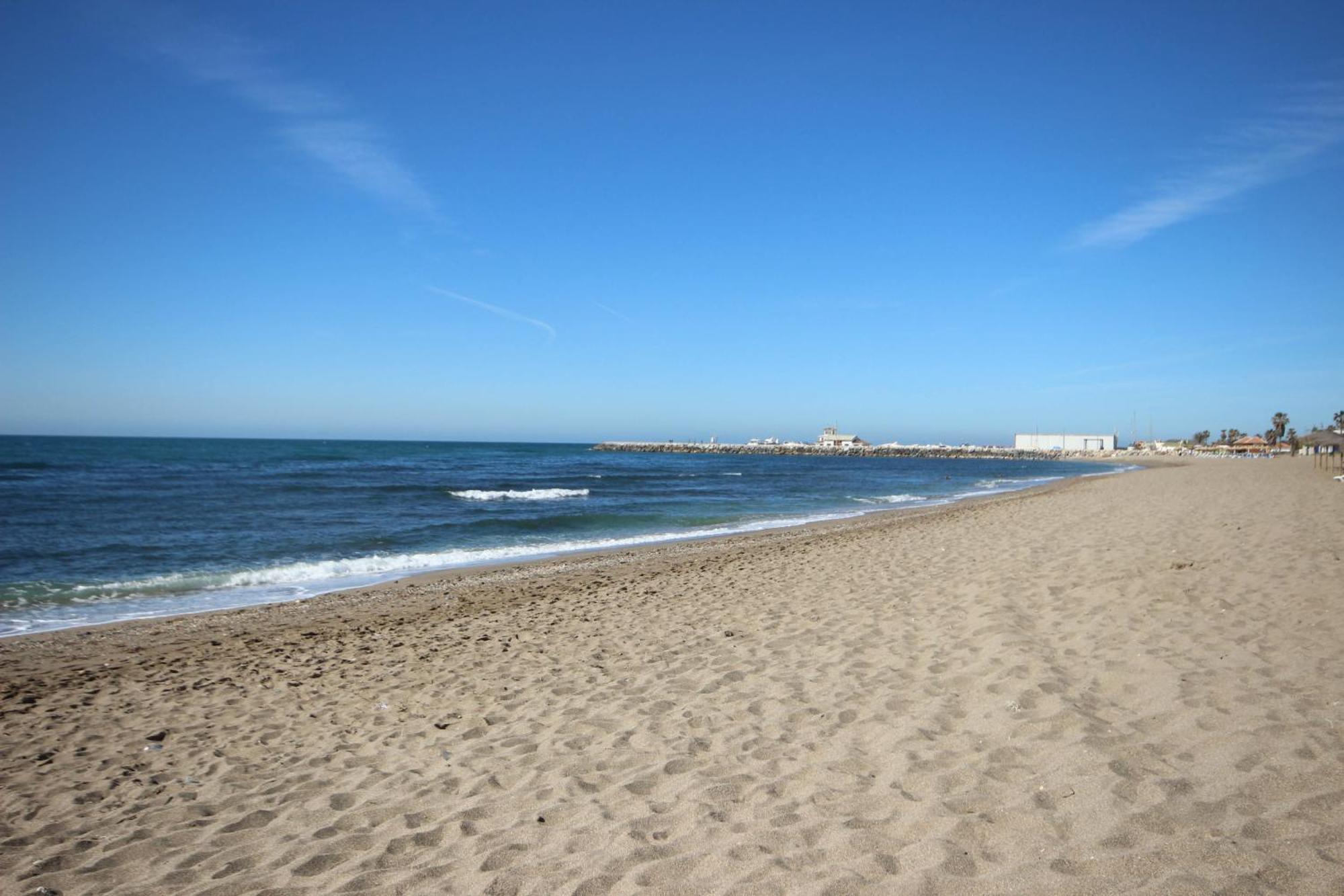 Luxury Ground Floor Apt - 300 M To Cabopino Golf Marbella Buitenkant foto