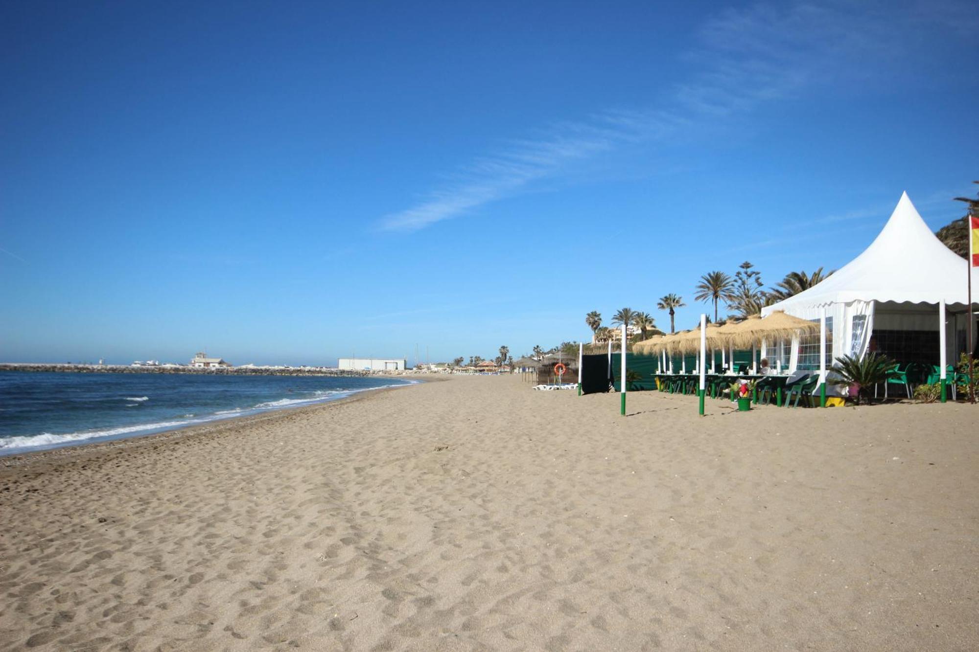 Luxury Ground Floor Apt - 300 M To Cabopino Golf Marbella Buitenkant foto